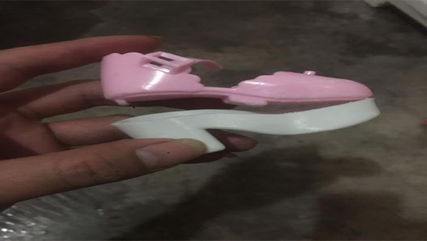 pp粘软pvc用什么胶水好？用ddkebao快干PP胶水