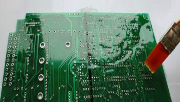 用三防漆时这些细节要注意