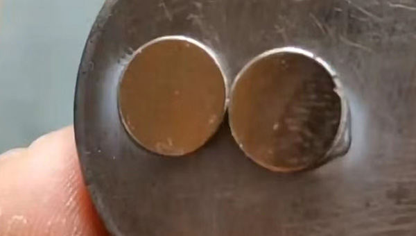 瞬间胶发白问题如何得到控制？