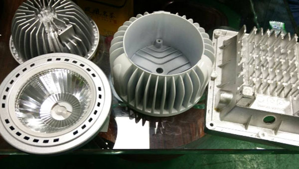 LED导热硅脂会固化吗？固化后的导热硅脂还能正常发挥性能吗？