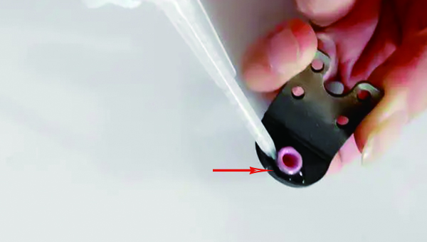 粘塑料瞬间胶应用解决方案！解决PC与ABS材质粘接难题！