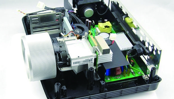 电子导热胶优势：快速导热，提高设备稳定性