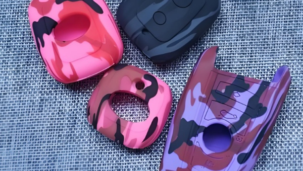 电子配件硅胶水转印使用HJL-916-6处理水确保图案更清析