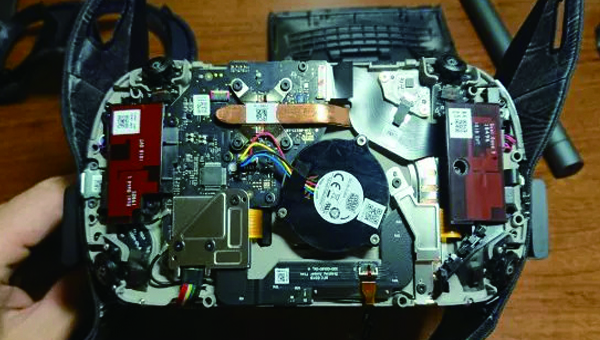 VR设备3.jpg VR设备3.jpg