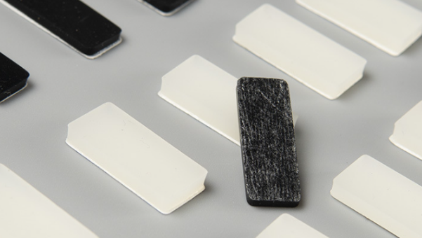 HR-419硅胶背胶底涂剂,HR-419硅胶背胶底涂剂增加背胶强度使用方便 HR-419硅胶背胶底涂剂,HR-419硅胶背胶底涂剂增加背胶强度使用方便