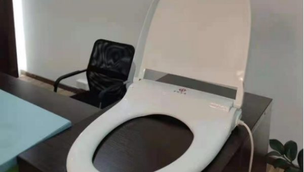 汇聚力626T硅胶粘合剂，汇聚力626T硅胶粘合剂在马桶水箱盖中的应用